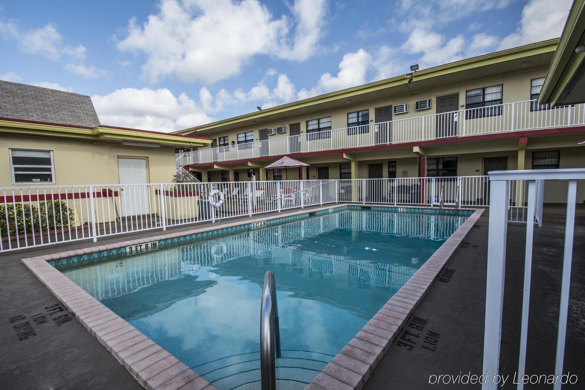 הוליווד Fort Lauderdale Gardens Inn & Suites Ft Lauderdale International Airport מראה חיצוני תמונה